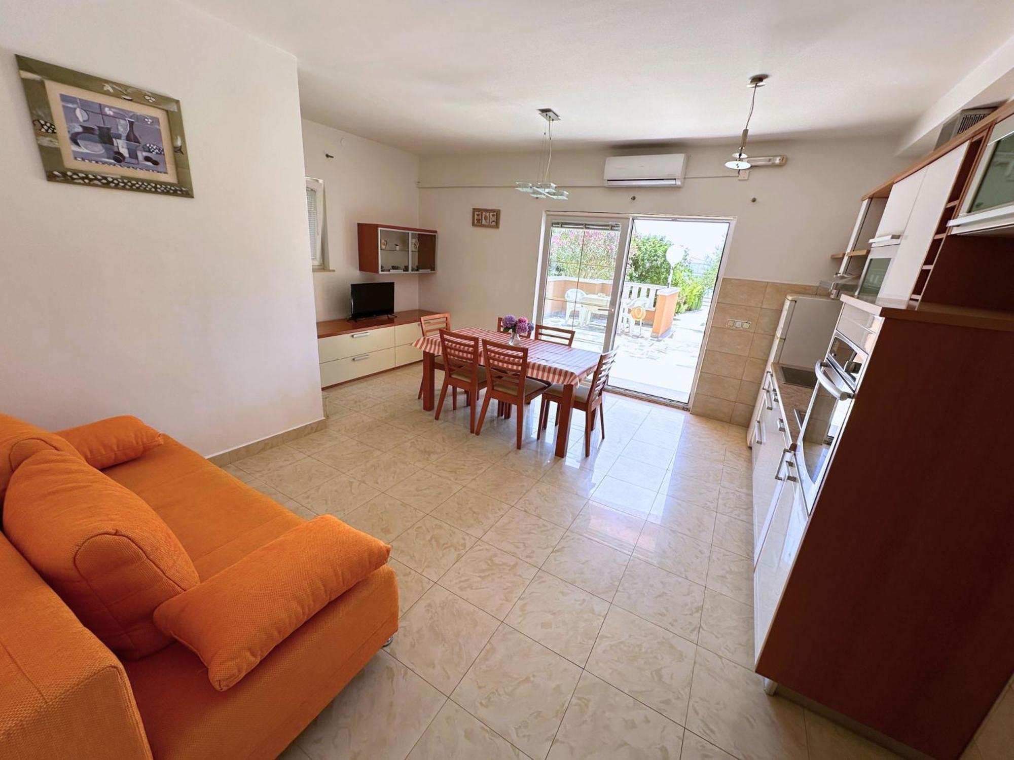 Apartments Bella Sky II Новаля Екстериор снимка