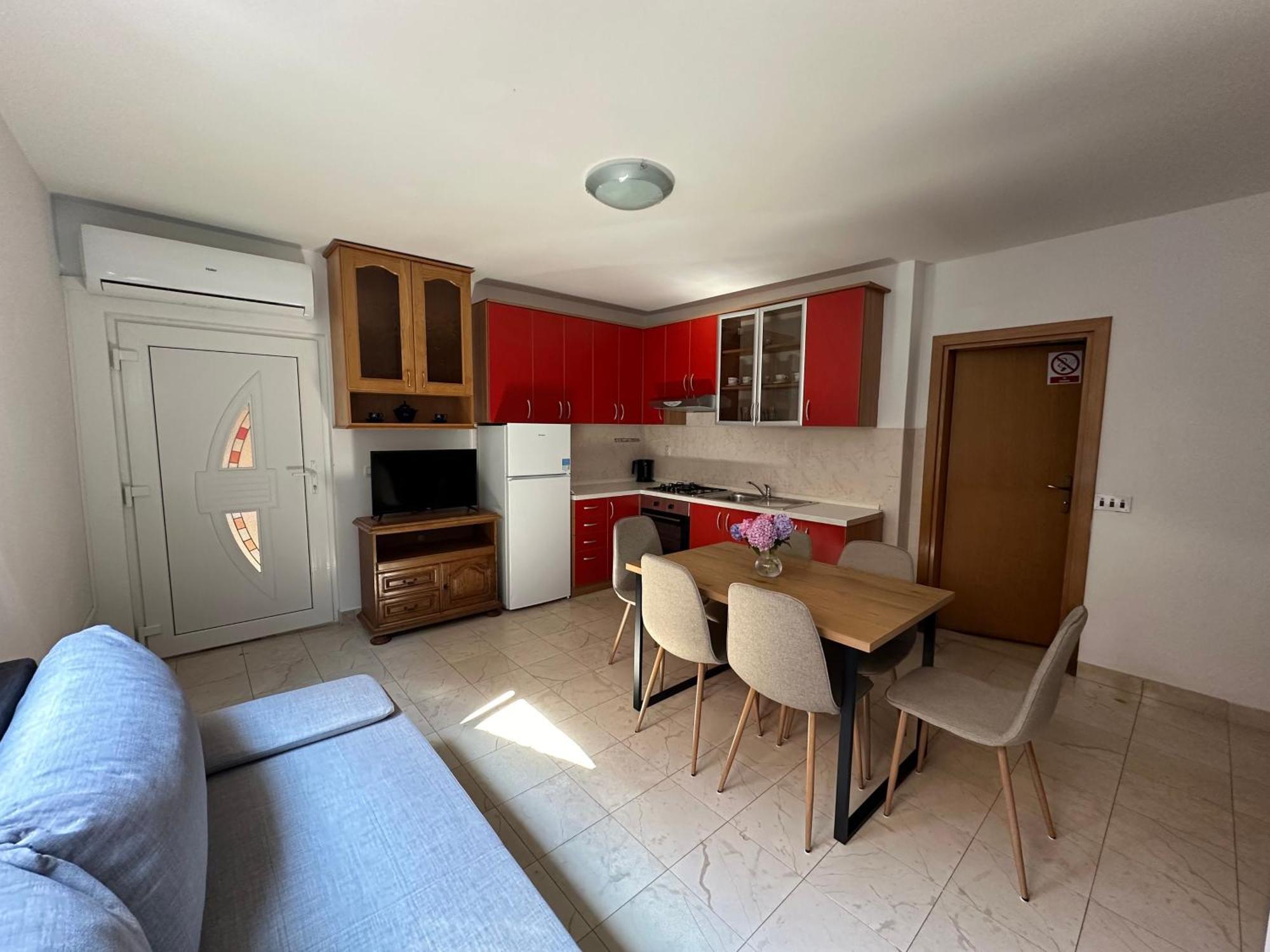 Apartments Bella Sky II Новаля Екстериор снимка